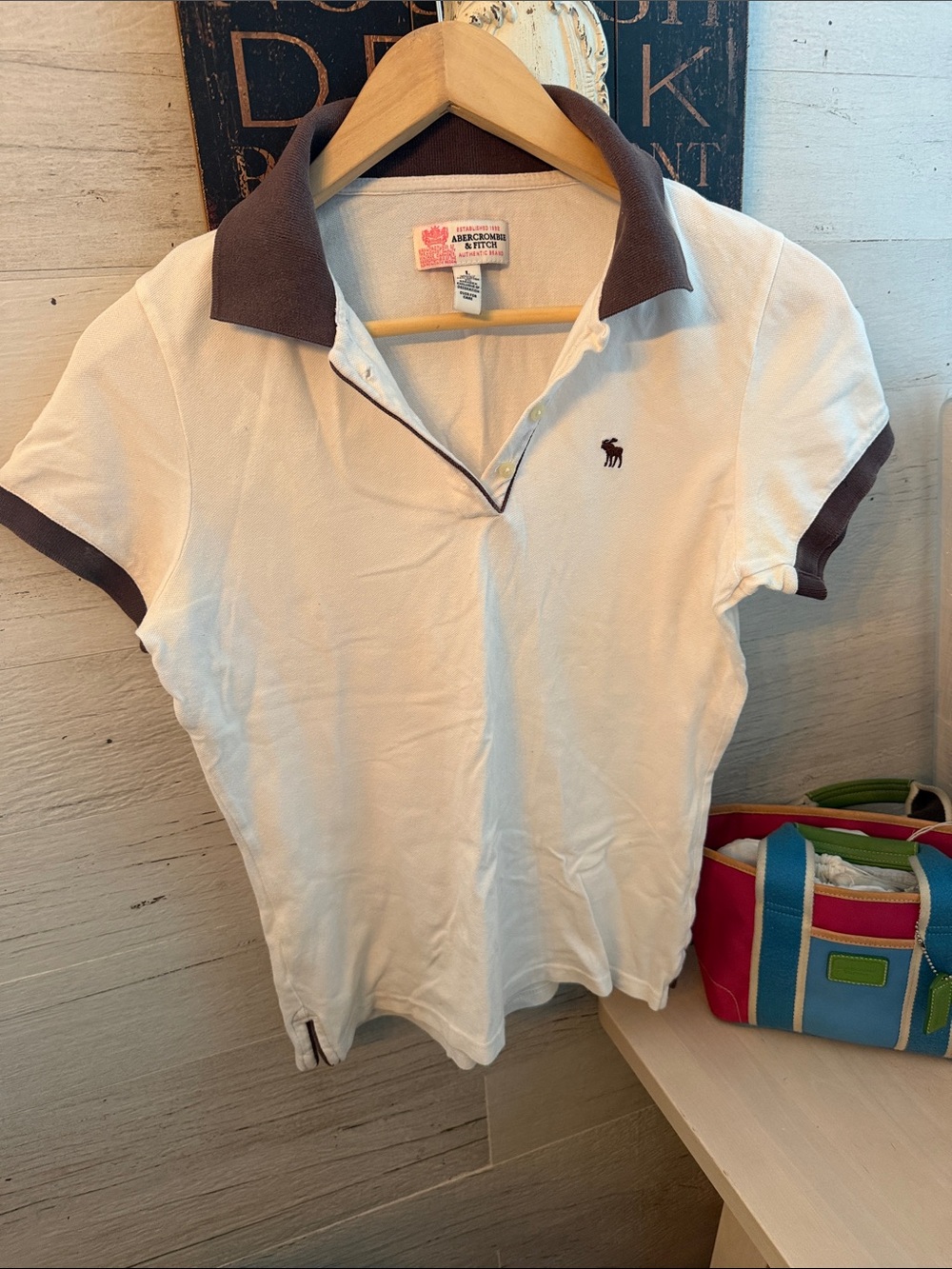 Vintage 2004 Abercrombie & Fitch White Polo with Brown Trim Cotton